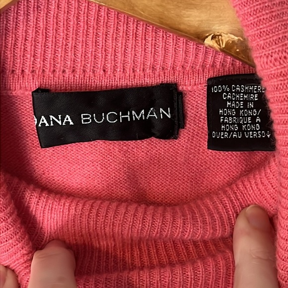 Dana Buchman 100% Cashmere Pink Turtleneck Sleeveless Top w/ Flower Brooch Sz S - Picture 4 of 7